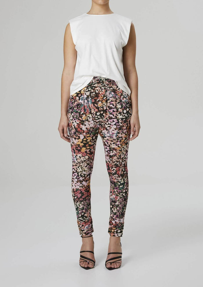 Fresia High Waist Buckle Pant Floral Print