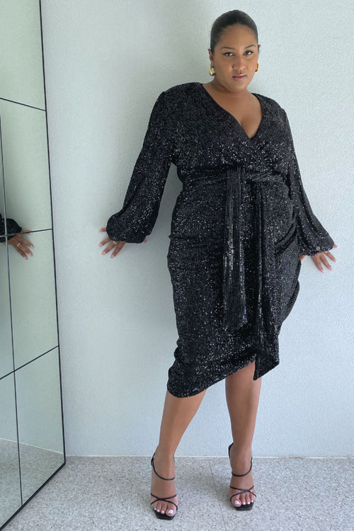 The Bacio Sequin Dress Black