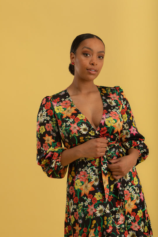 Paradiso Satin Wrap Dress Primavera Floral